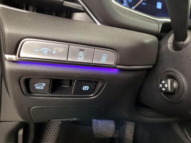 Photo of 2023 White Genesis GV80