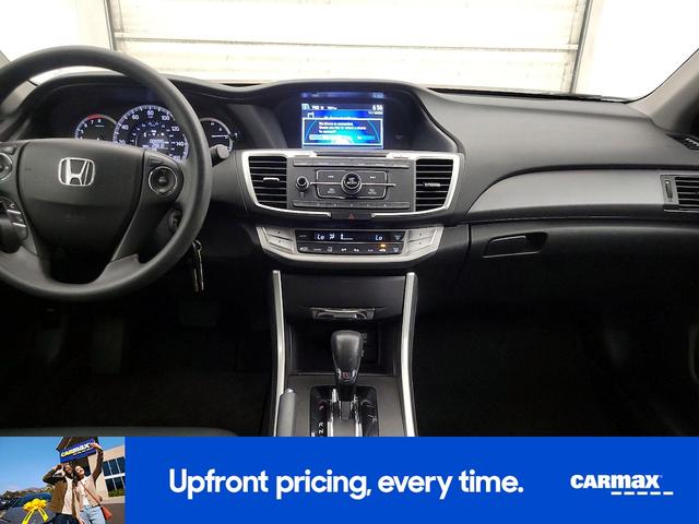 Photo of 2015 Gray Honda Accord