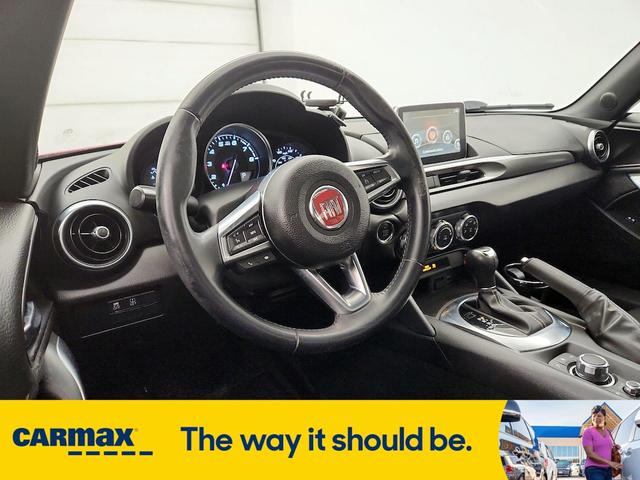 Photo of 2017 Red FIAT 124 Spider