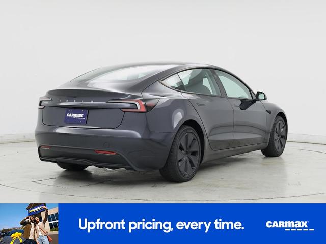 Photo of 2025 Gray Tesla Model 3
