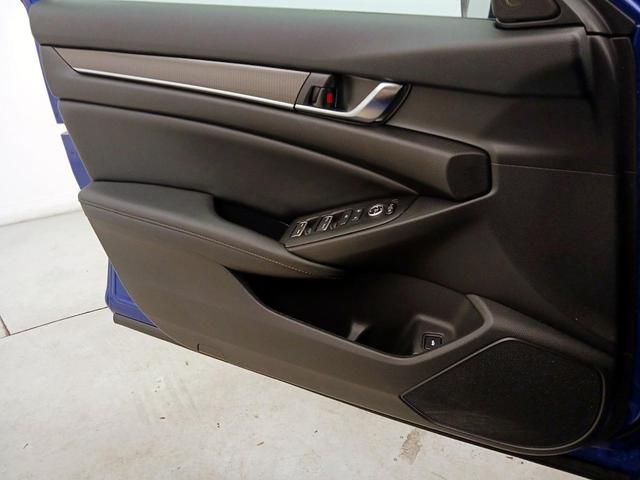 Photo of 2022 Blue Honda Accord