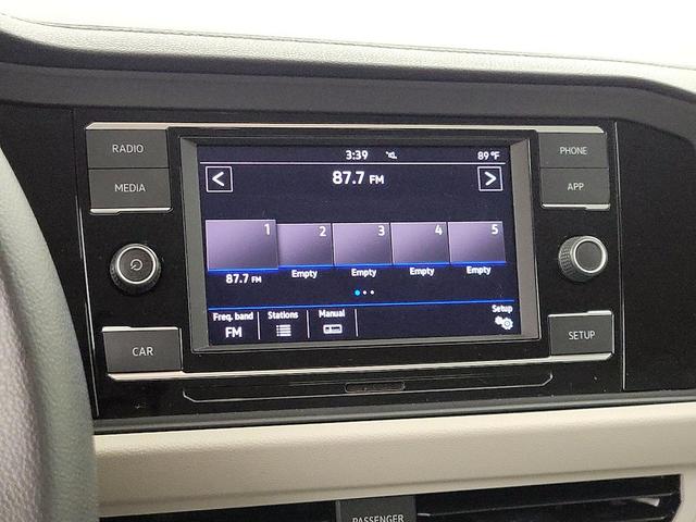Photo of 2019 Orange Volkswagen Jetta