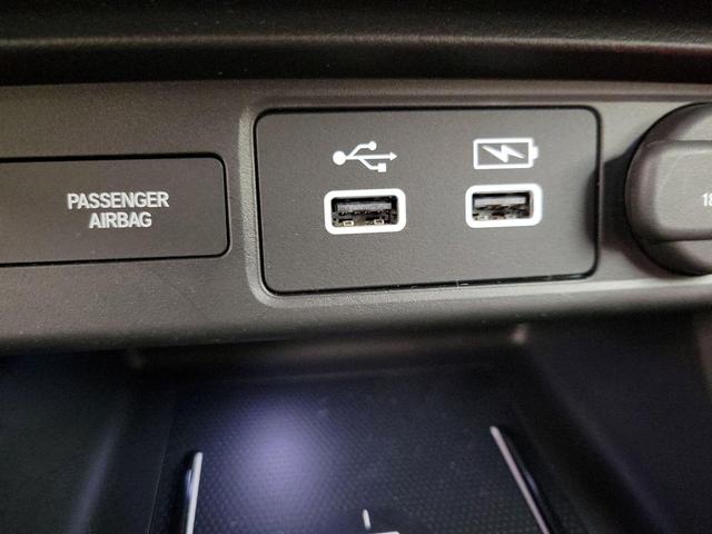 Photo of 2025 White Honda Civic