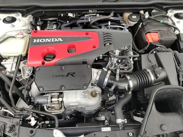 Photo of 2025 White Honda Civic