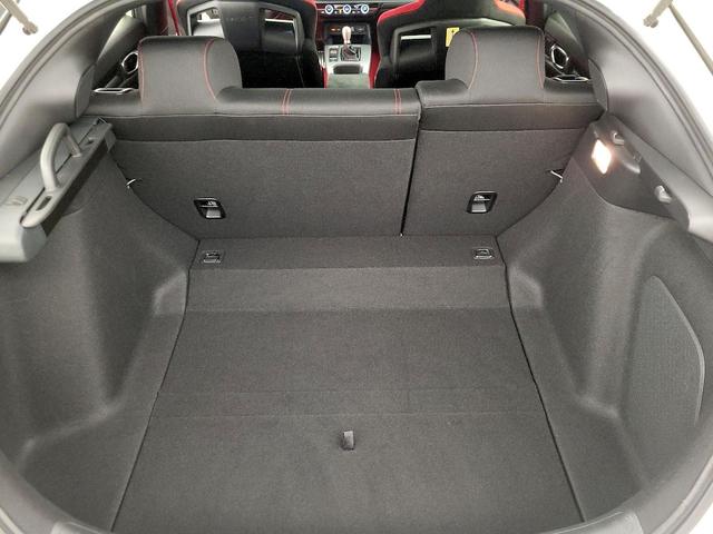 Photo of 2025 White Honda Civic