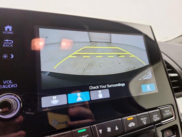 Photo of 2018 Gray Honda Odyssey