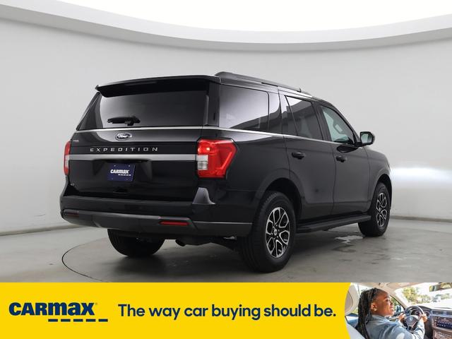 Photo of 2022 Black Ford Expedition