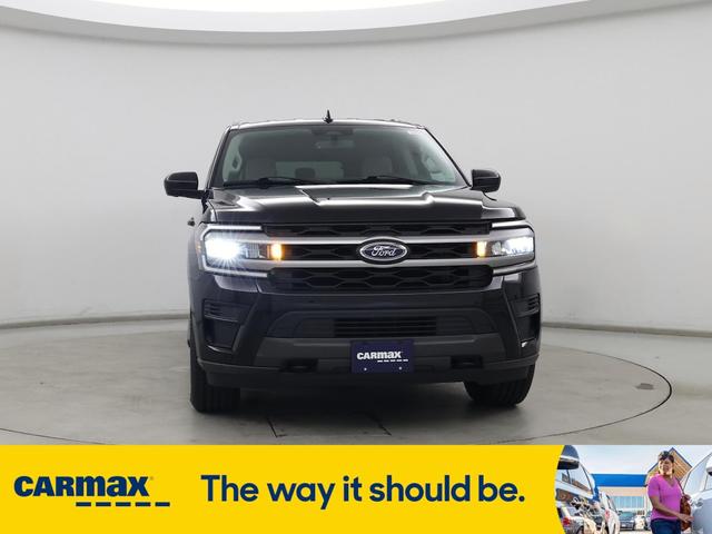 Photo of 2022 Black Ford Expedition