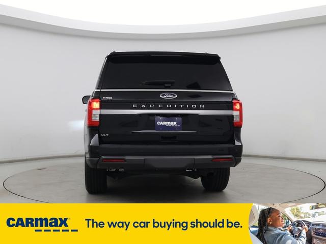 Photo of 2022 Black Ford Expedition