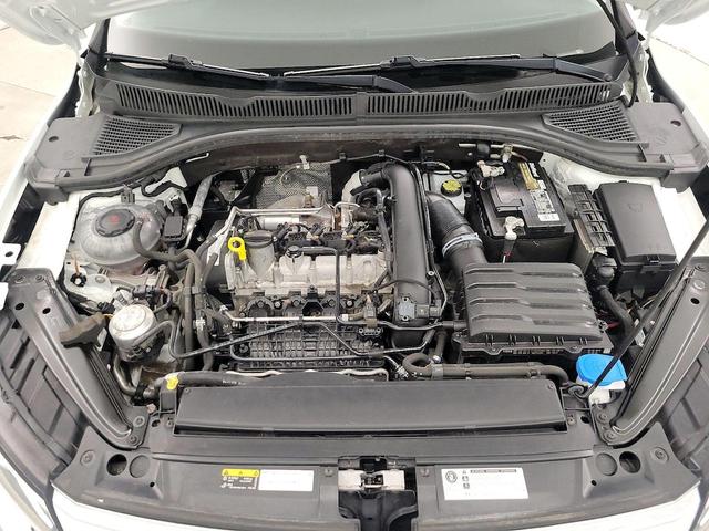 Photo of 2019 White Volkswagen Jetta