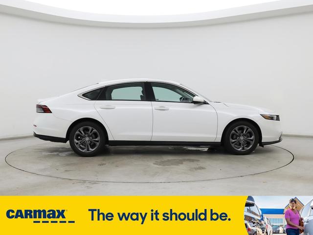 Photo of 2023 White Honda Accord