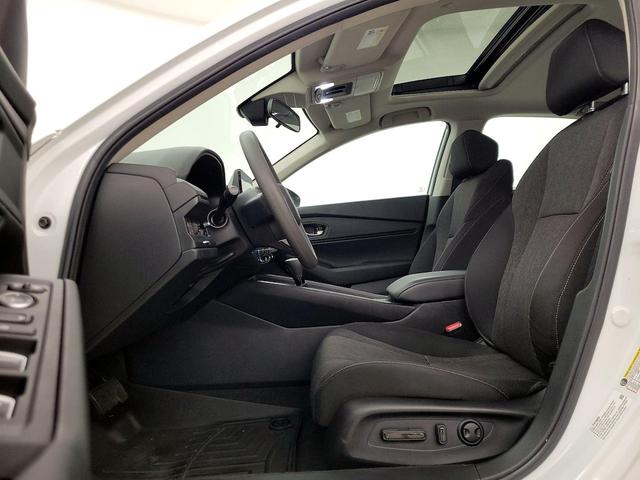 Photo of 2023 White Honda Accord