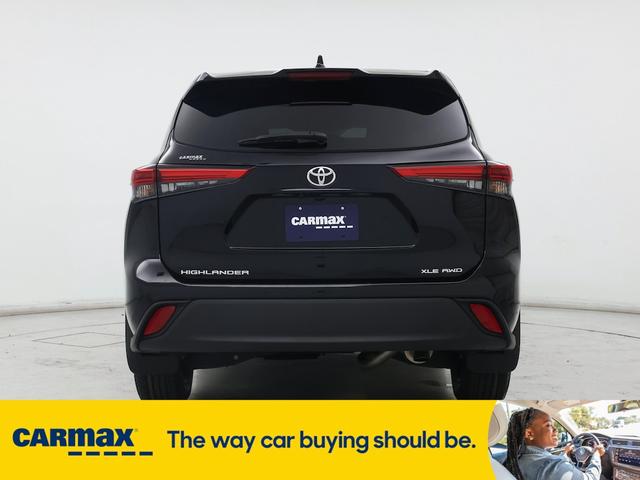 Photo of 2023 Black Toyota Highlander