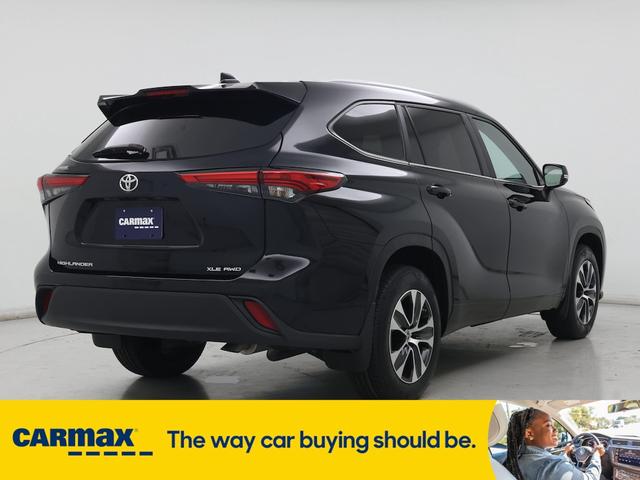 Photo of 2023 Black Toyota Highlander