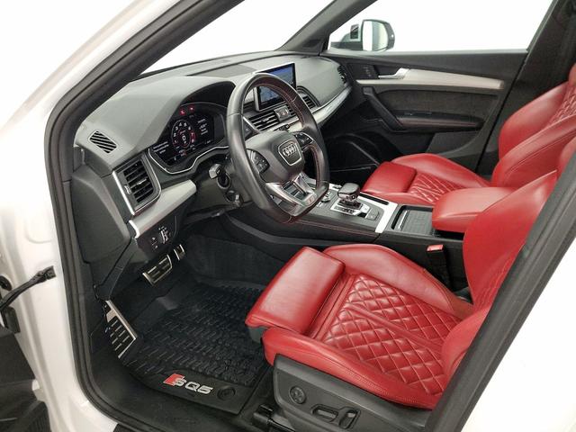 Photo of 2020 White Audi SQ5