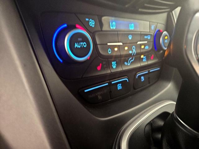 Photo of 2018 Gray Ford C-Max Hybrid