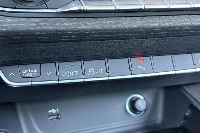 Photo of 2023 Tango Red Metallic Audi A4