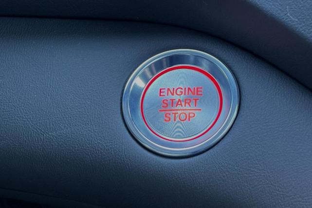 Photo of 2025 Liquid Carbon Metallic Acura RDX