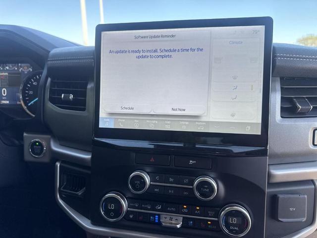 Photo of 2023 Stone Blue Metallic Ford Expedition