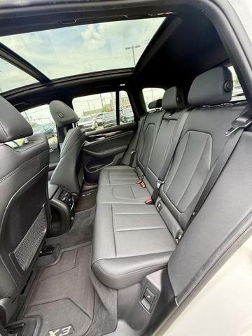 Photo of 2019 Mineral White Metallic BMW X3