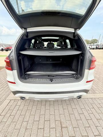 Photo of 2019 Mineral White Metallic BMW X3