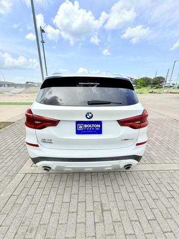 Photo of 2019 Mineral White Metallic BMW X3