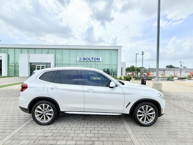 Photo of 2019 Mineral White Metallic BMW X3