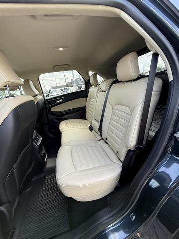 Photo of 2024 Stone Blue Metallic Ford Edge