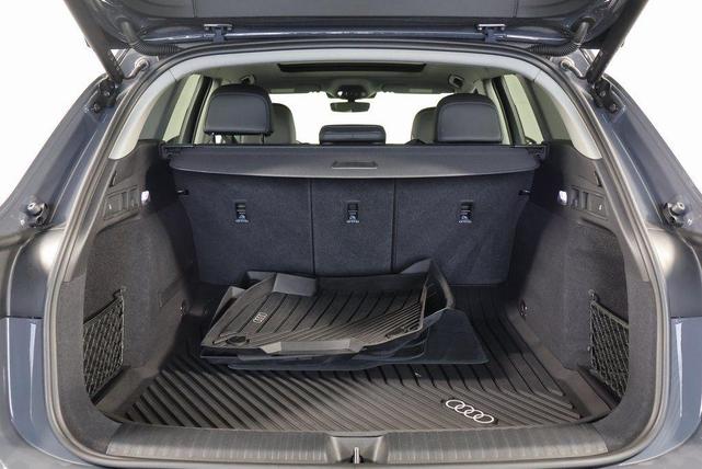 Photo of 2025 Magnet Gray Audi Q6 e-tron