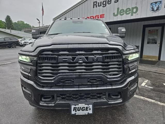 Photo of 2025 Diamond Black RAM 2500