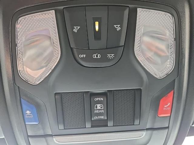 Photo of 2025 Bright White Clearcoat RAM 1500
