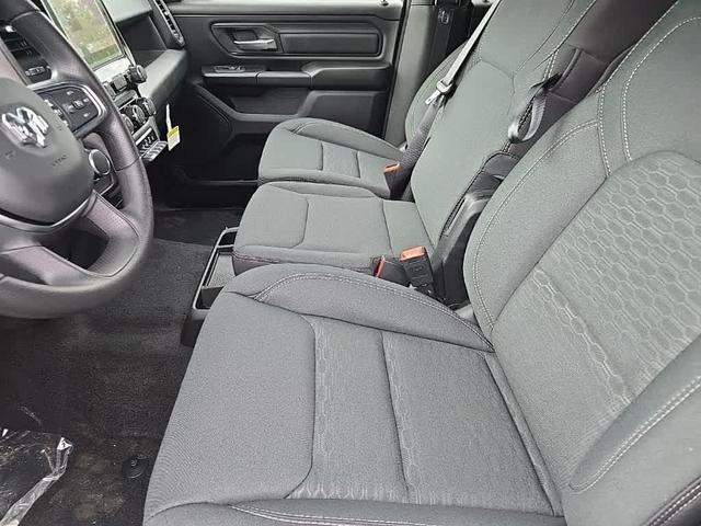 Photo of 2025 Bright White Clearcoat RAM 1500