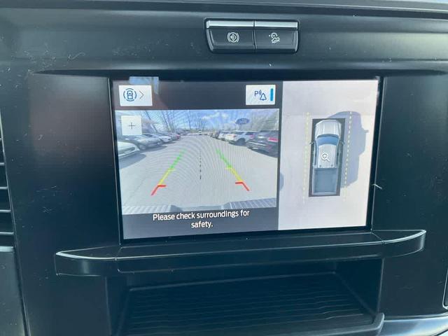 Photo of 2025 Oxford White Ford F-350