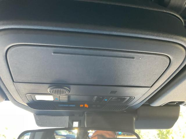Photo of 2025 Shadow Black Ford Bronco