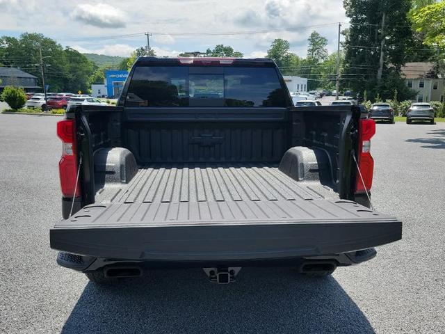 Photo of 2025 Black Chevrolet Silverado 1500