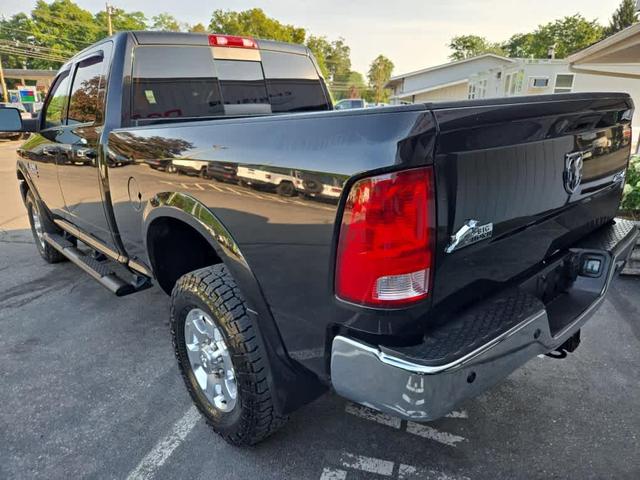 Photo of 2017 Brilliant Black Crystal Pearlcoat RAM 2500