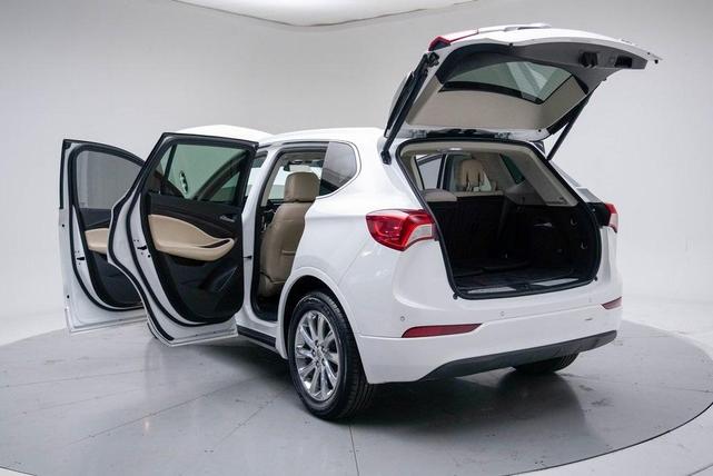 Photo of 2019 White Buick Envision