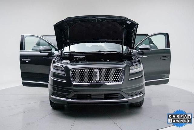 Photo of 2022 Green Lincoln Nautilus