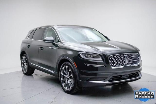 Photo of 2022 Green Lincoln Nautilus