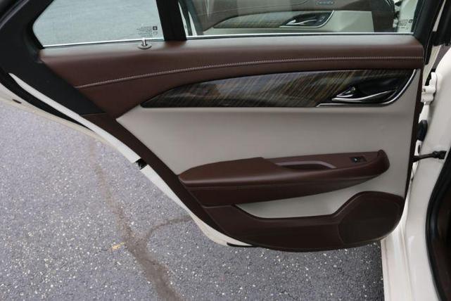 Photo of 2013 White Diamond Tricoat Cadillac ATS