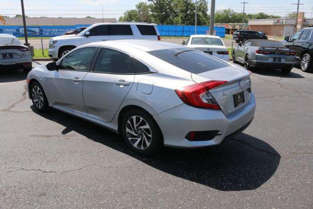 Photo of 2016 Lunar Silver Metallic Honda Civic