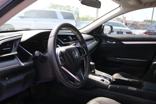 Photo of 2016 Lunar Silver Metallic Honda Civic