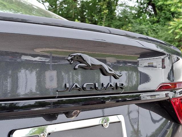 Photo of 2024 Carpathian Gray Premium Metallic Jaguar XF