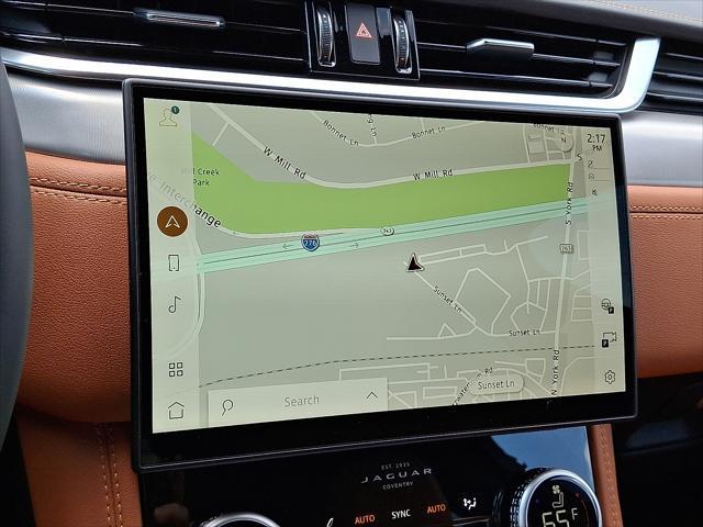 Photo of 2026 Fuji White Jaguar F-PACE
