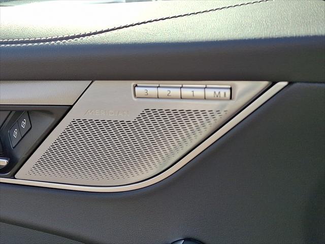 Photo of 2026 Fuji White - 1AA Jaguar F-PACE