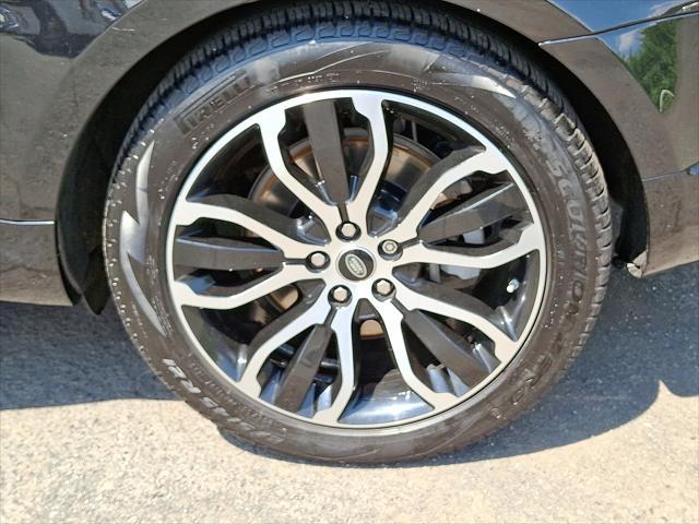 Photo of 2021 Santorini Black Metallic Land Rover Range Rover Sport