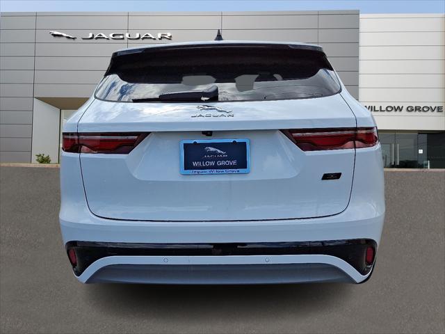 Photo of 2026 Fuji White Jaguar F-PACE