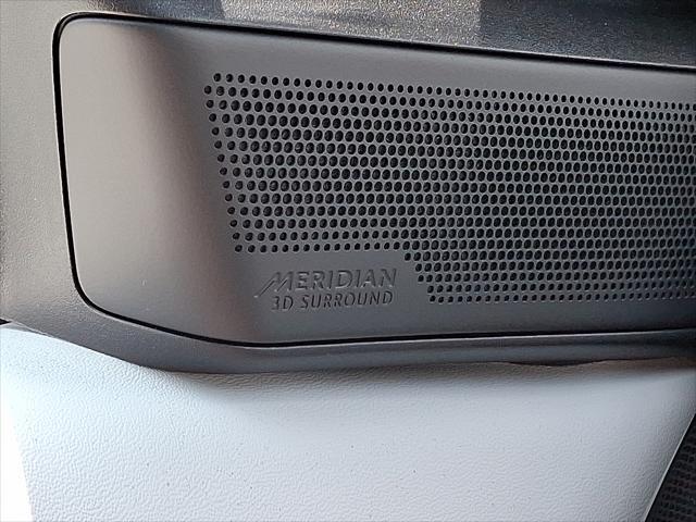 Photo of 2025 Fuji White Land Rover Range Rover Sport