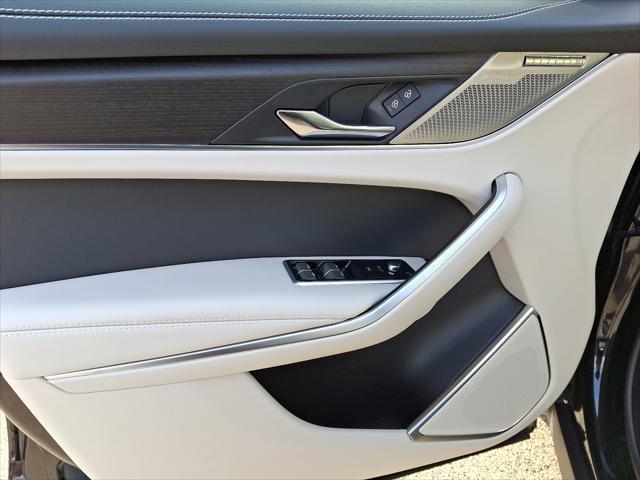 Photo of 2025 Santorini Black Metallic - 1AG Jaguar F-PACE