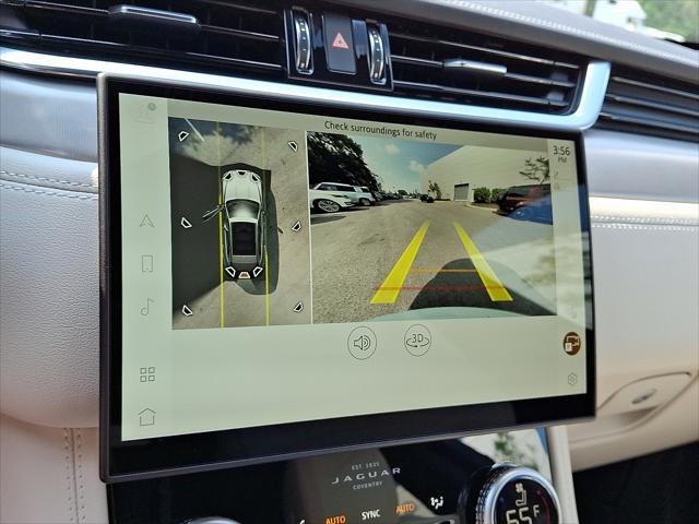 Photo of 2026 Fuji White Jaguar F-PACE